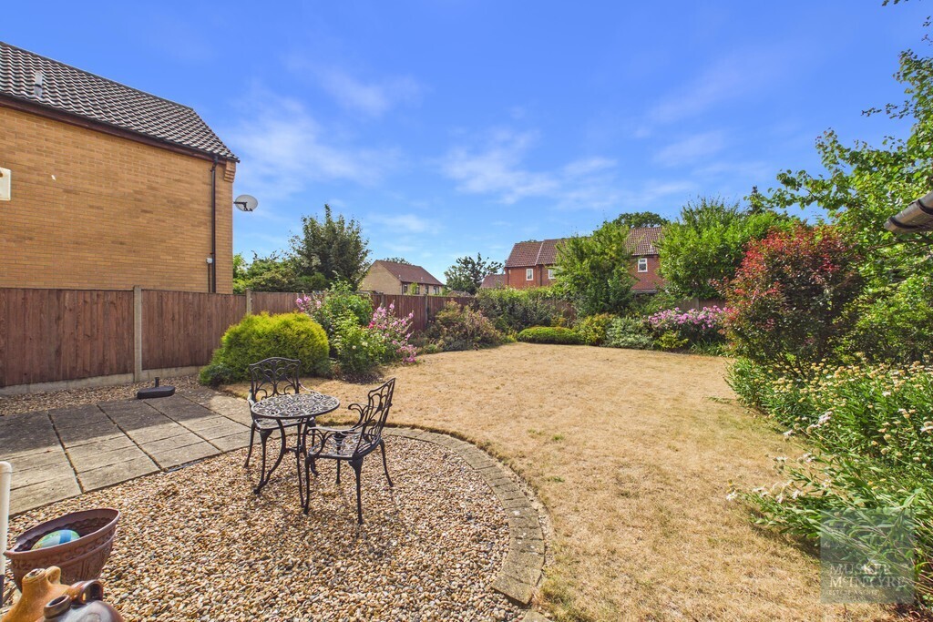 Filbert Road, Loddon Image 13
