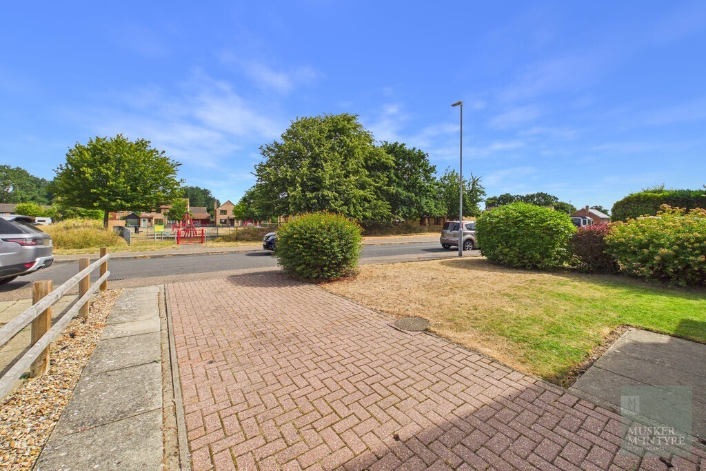 Filbert Road, Loddon Image 17