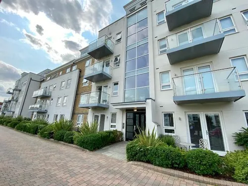 Heron Way, MAIDENHEADphoto