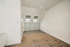 Dariel Close, Slough