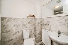 Dariel Close, Slough