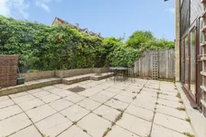 Lewin Close, Oxford