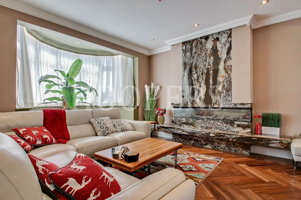 Vincent Gardens, London, NW2