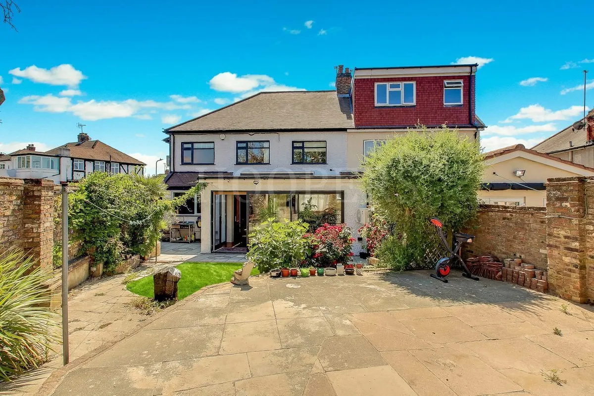 Vincent Gardens, London, NW2