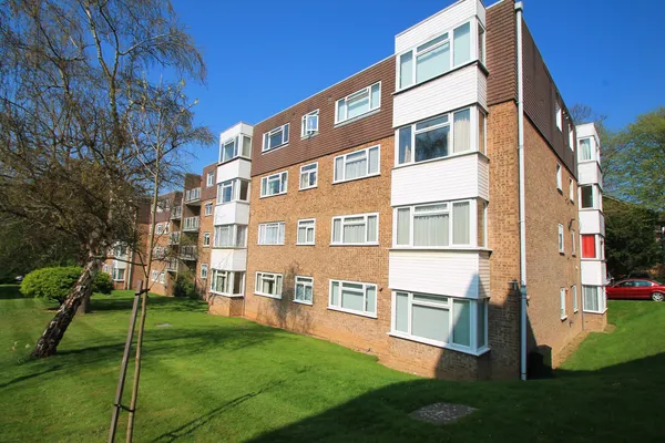 Kingsmere, Preston Park, BN1 6UX