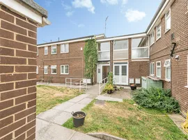 Bridge Close, Horbury, WAKEFIELD photo