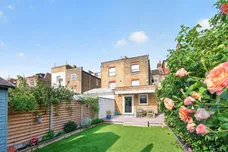 Gartmoor Gardens, London