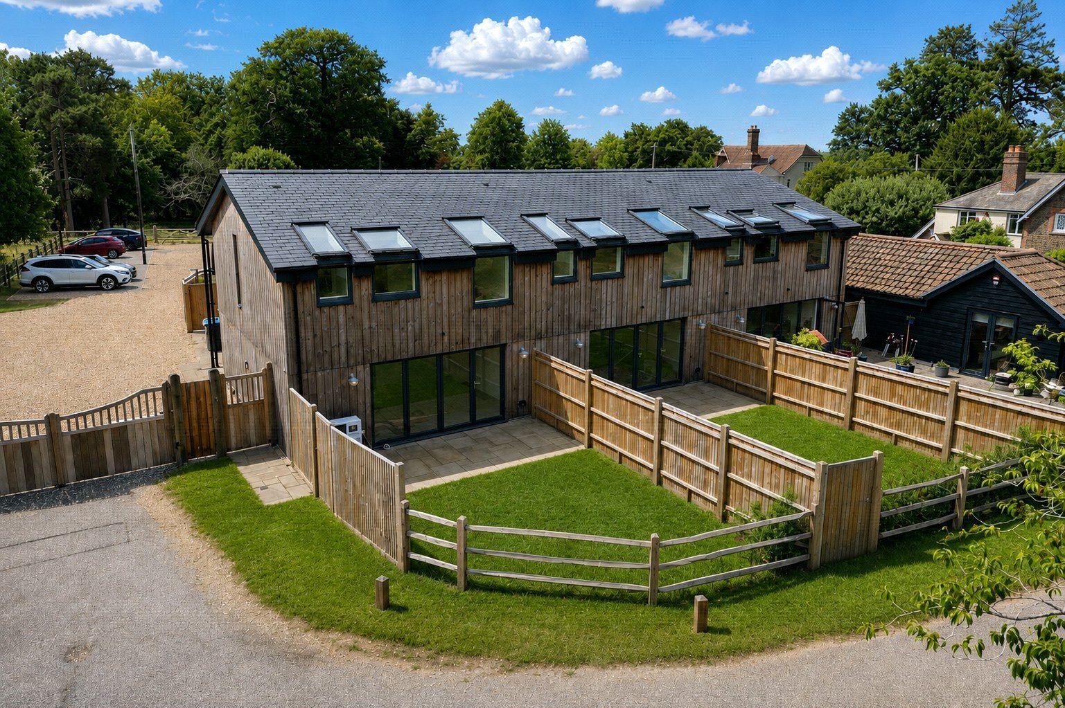 Pilgrims Yard, Tilburstow Hill, Godstone, RH9 Image 1