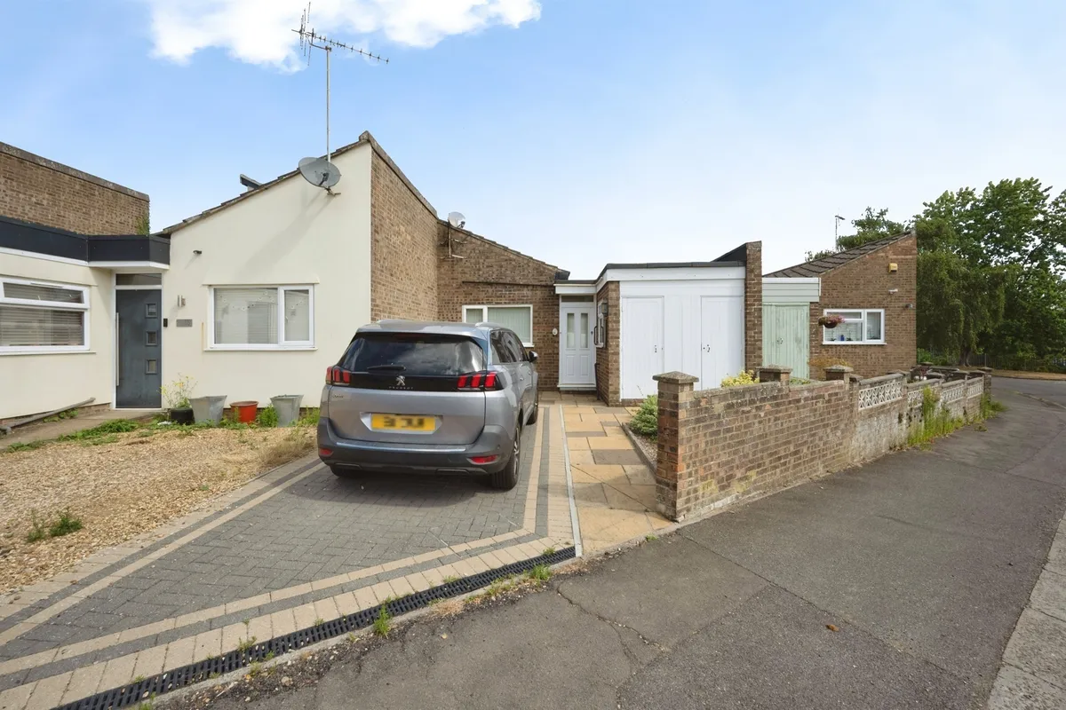 Knaves Hill, Linslade, Leighton Buzzard