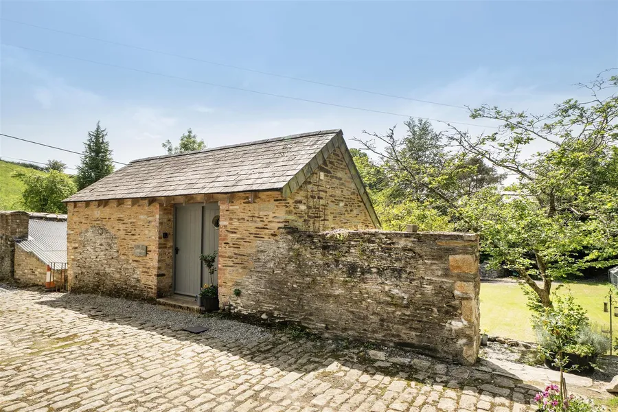 Property Image 25