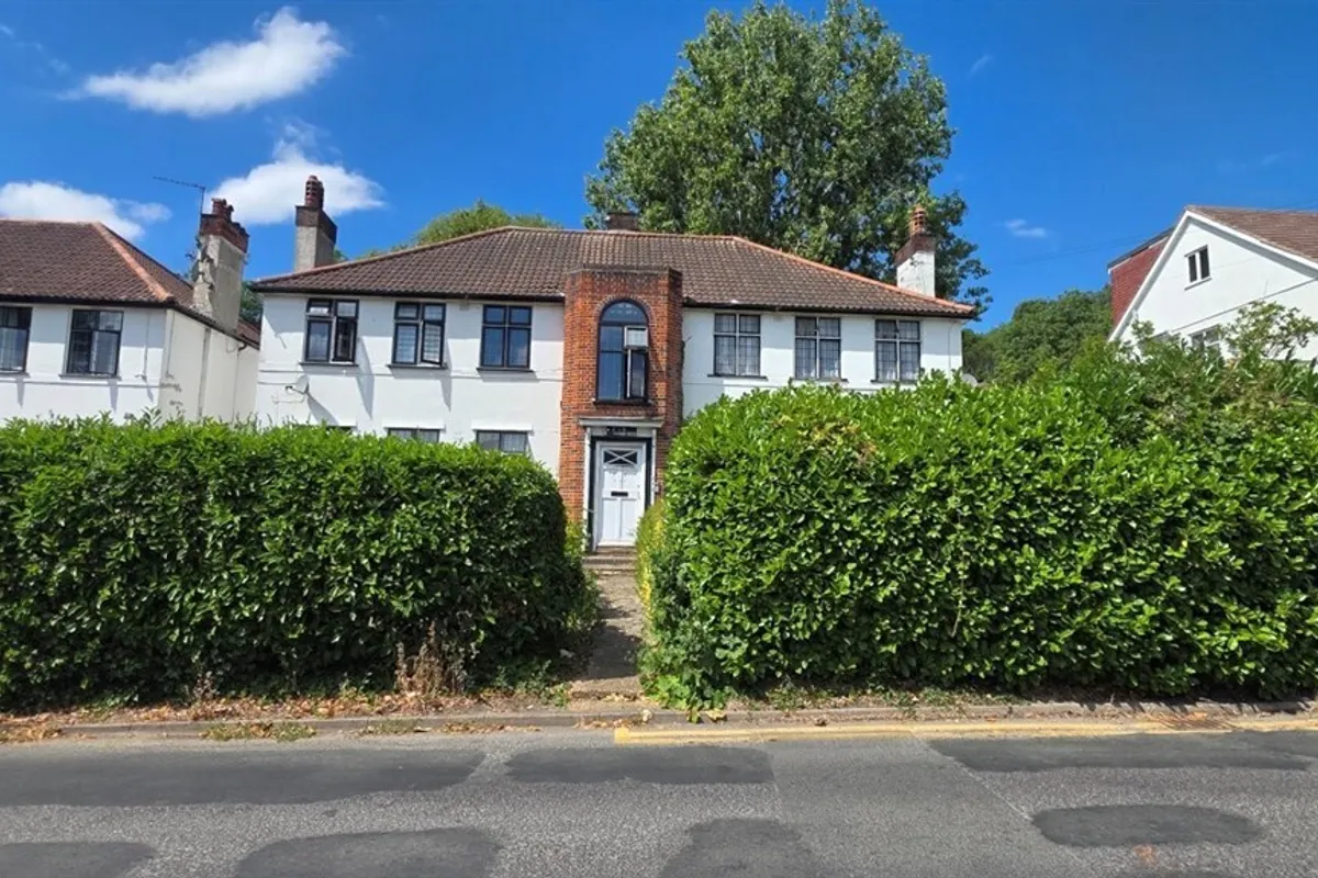 Elms Lane, WEMBLEY