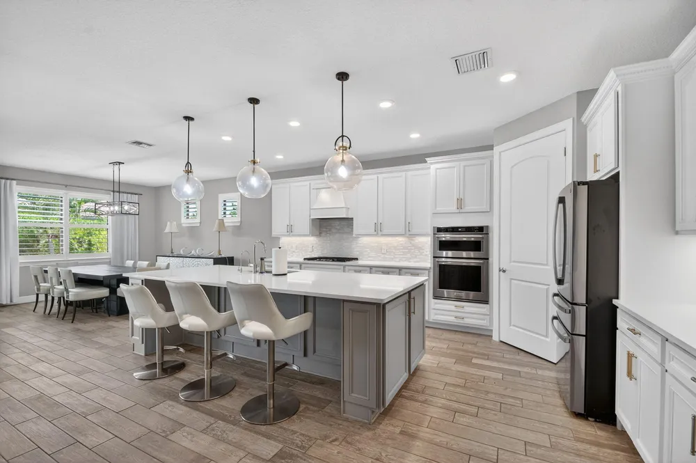 8433 Vaulting Dr, Lake Worth Beach, FL 33467