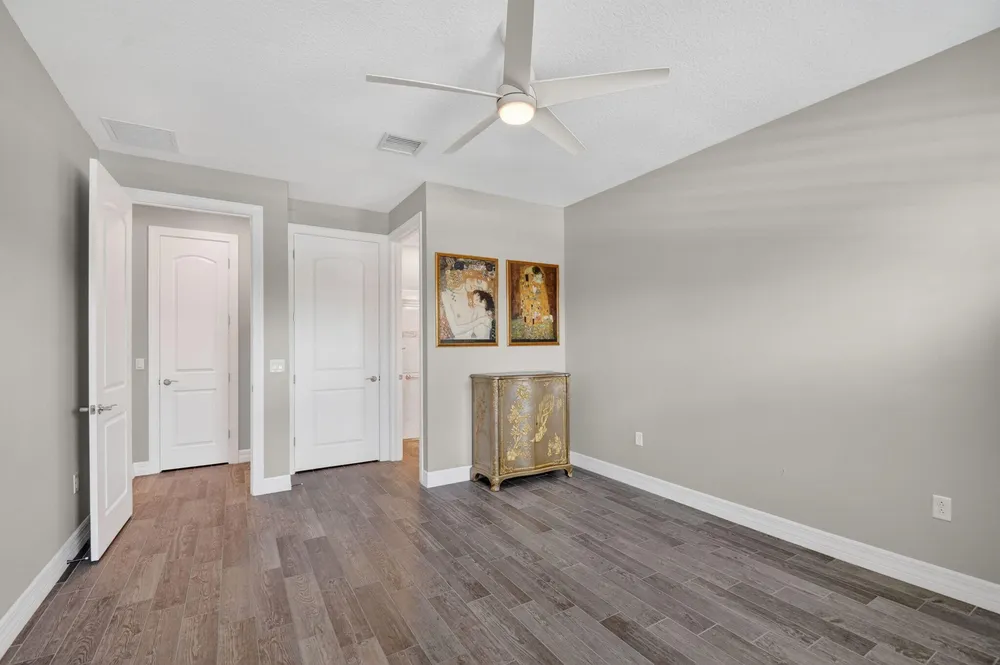 8433 Vaulting Dr, Lake Worth Beach, FL 33467