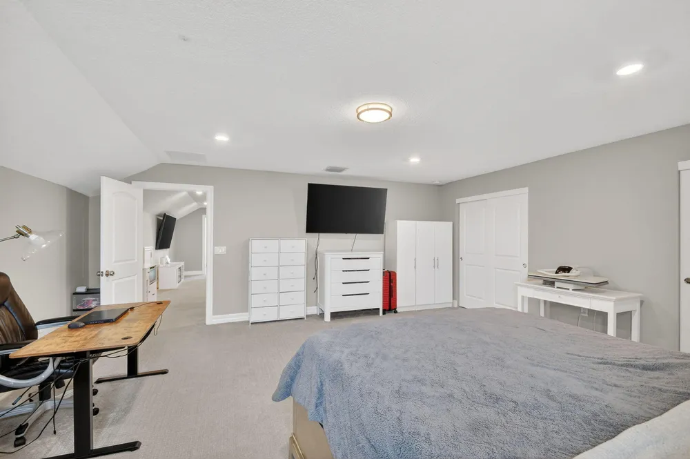 8433 Vaulting Dr, Lake Worth Beach, FL 33467