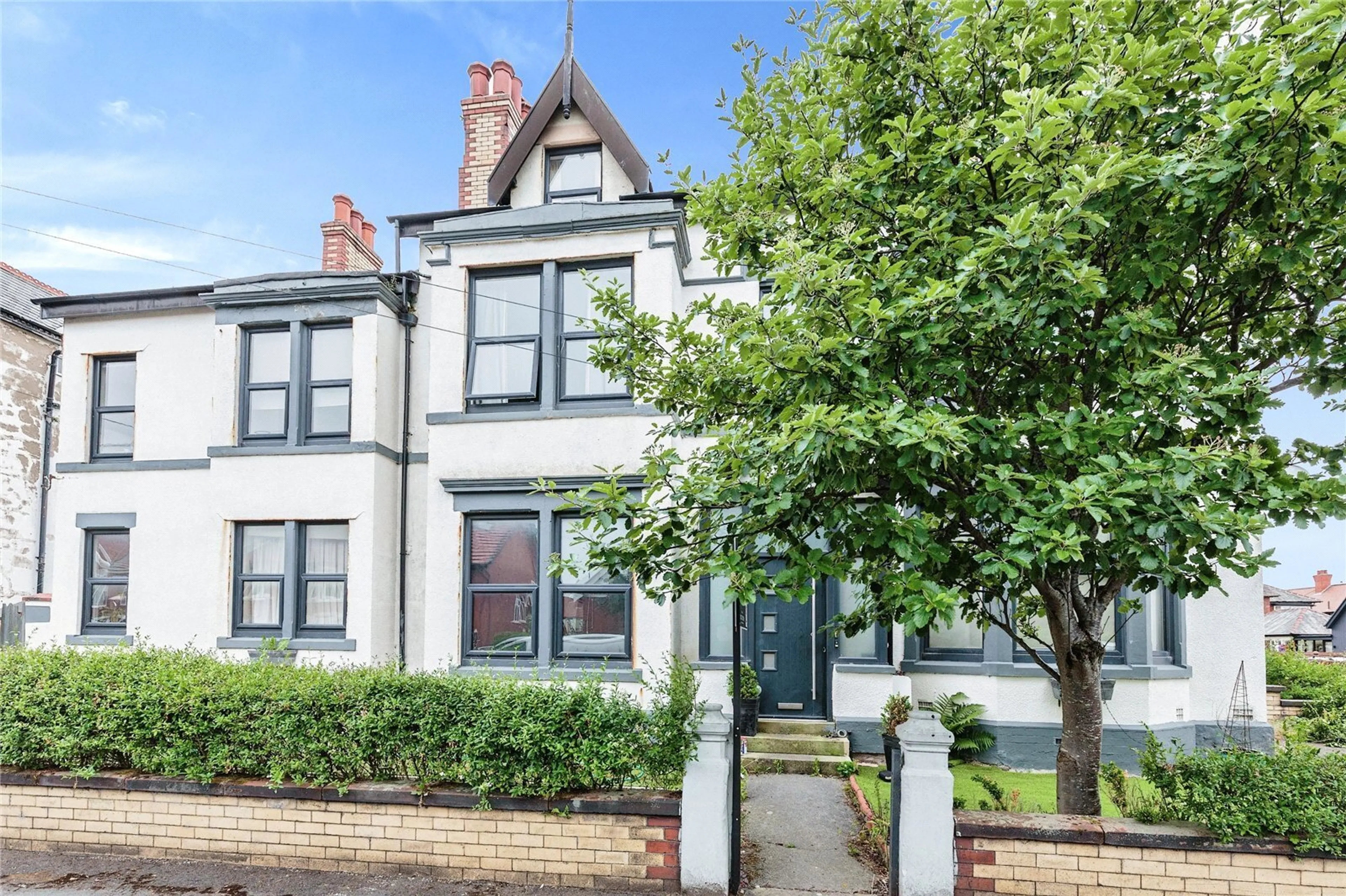 Property photo 0