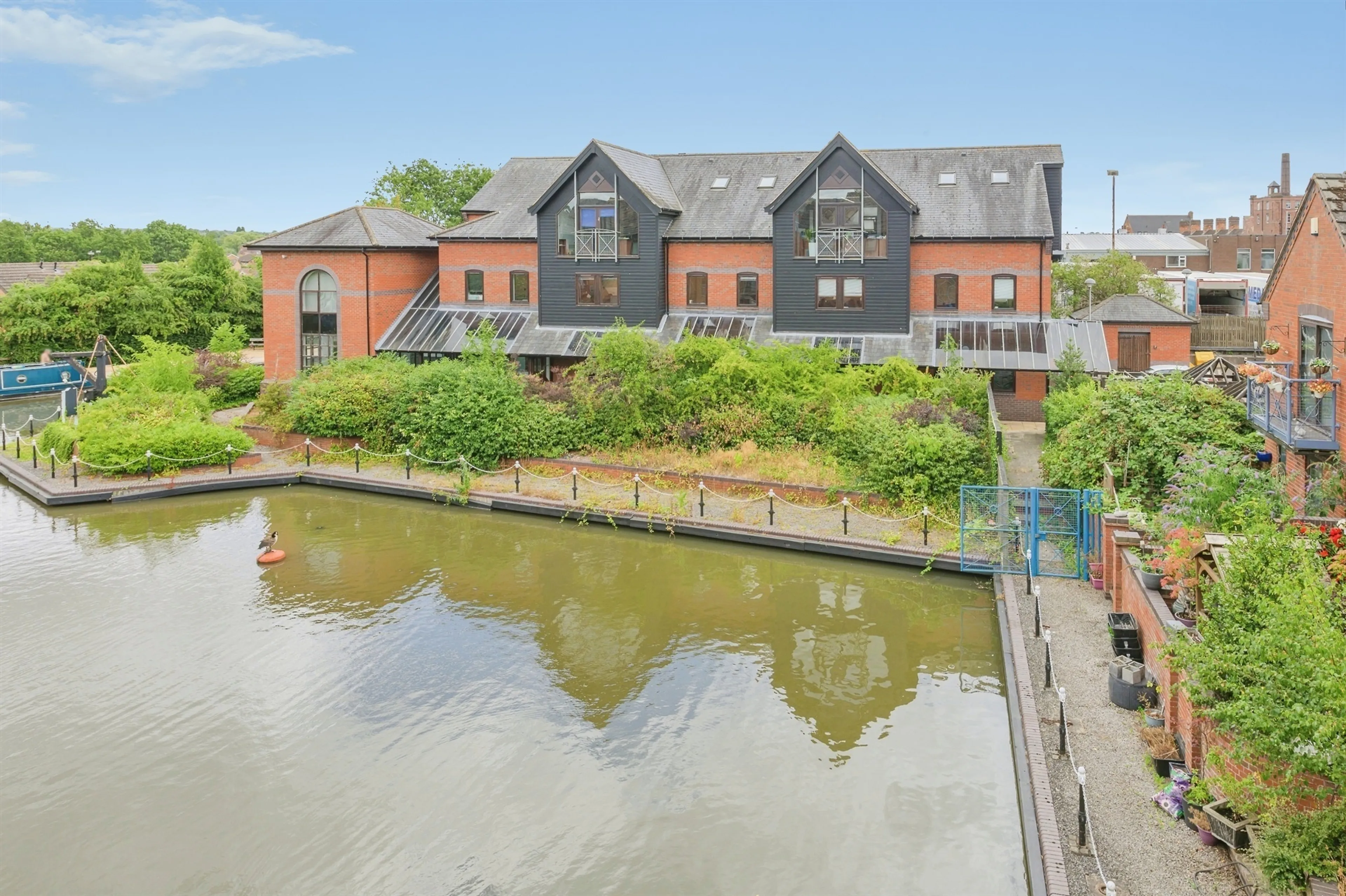 Property photo 0