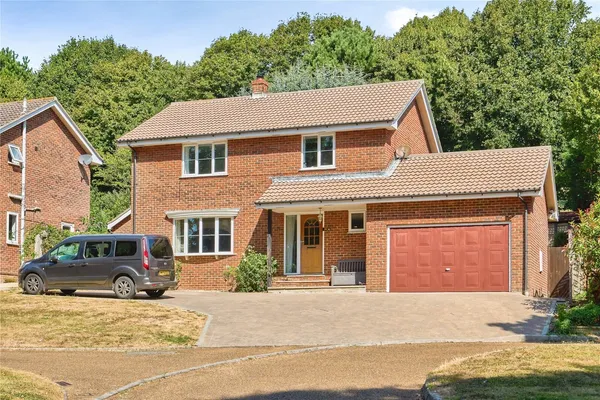 Northcourt Close, Shorwell, Isle of W...