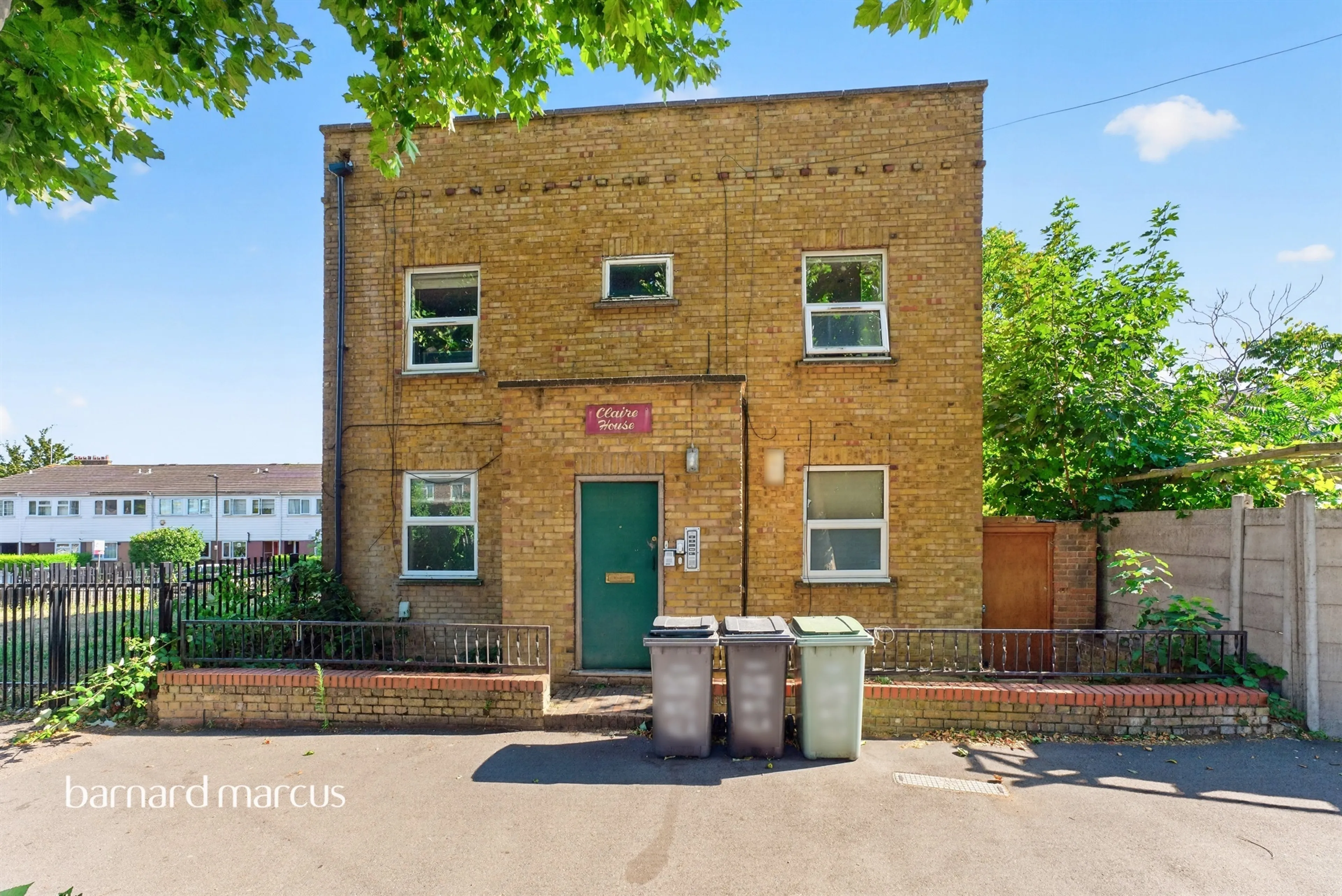 Property photo 0