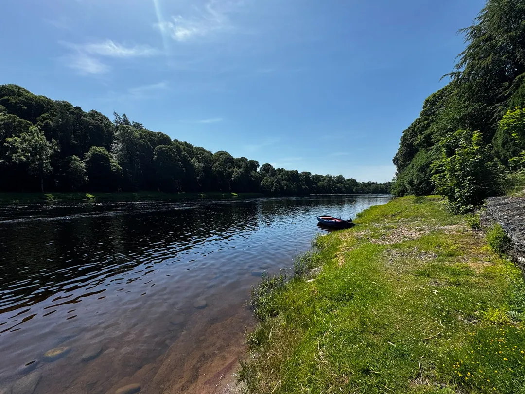 https://mr0.homeflow-assets.co.uk/files/photo/image/48021/4854/_x_/9.jpg