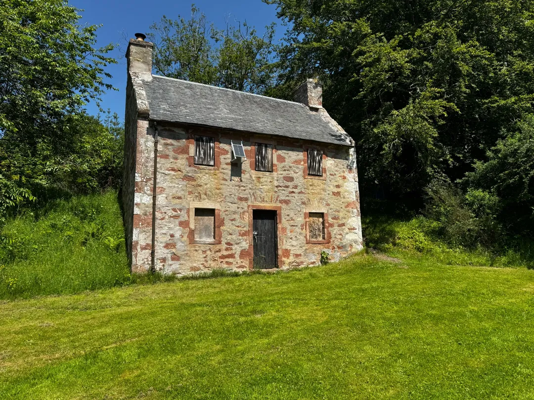 https://mr0.homeflow-assets.co.uk/files/photo/image/48021/4922/_x_/10.jpg