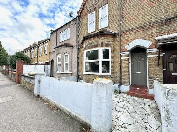 Macdonald Road, Forest Gate E7