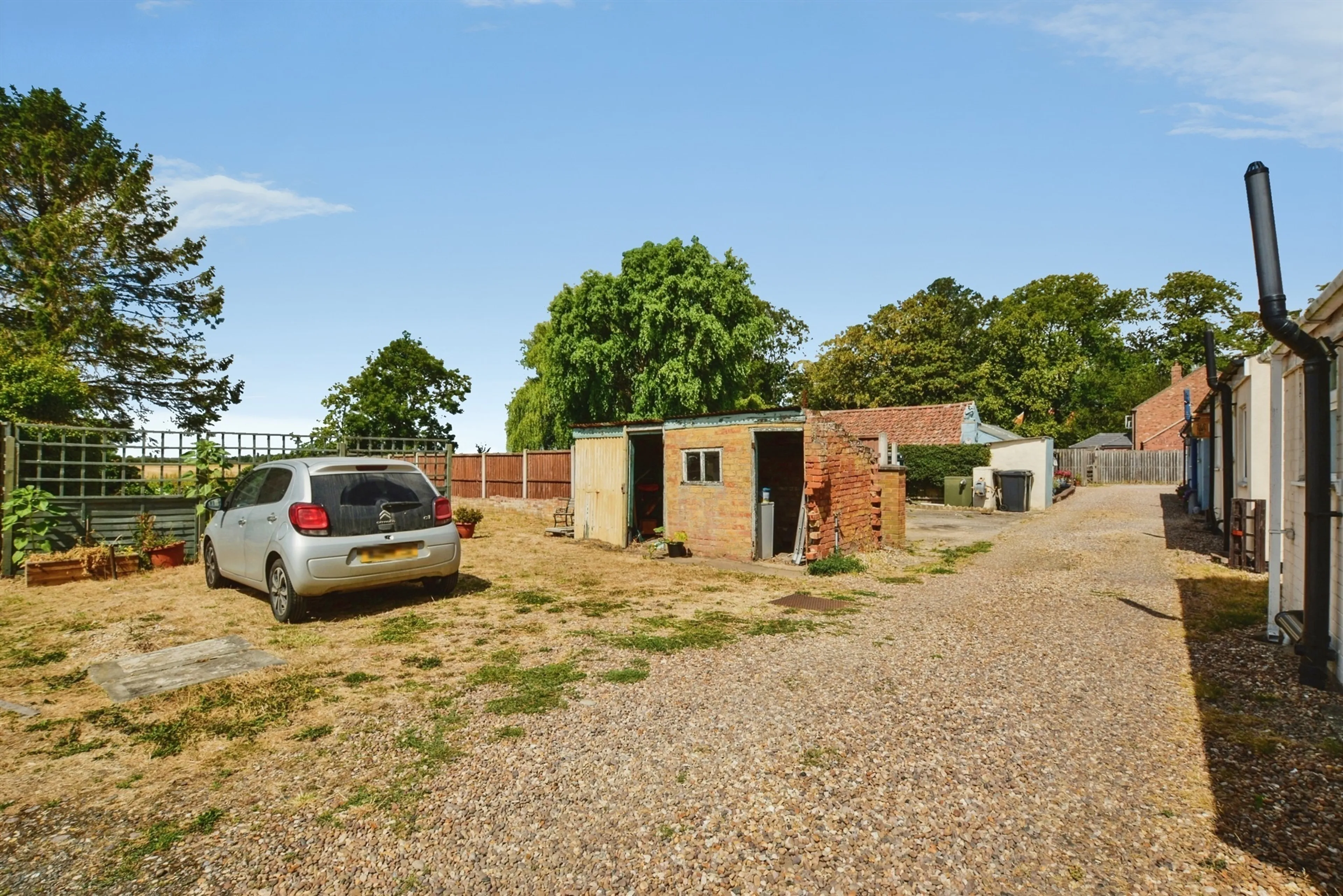 Property at Station Row, New Bolingbroke, Boston