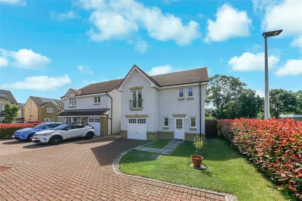 Berryfield Crescent, Alva, Clackmanna...