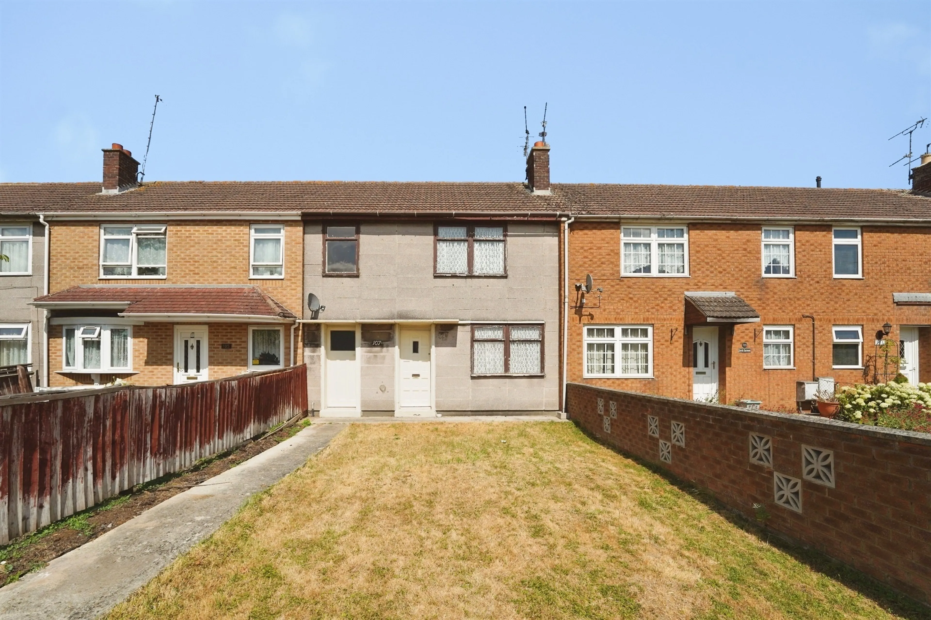 Property photo 0