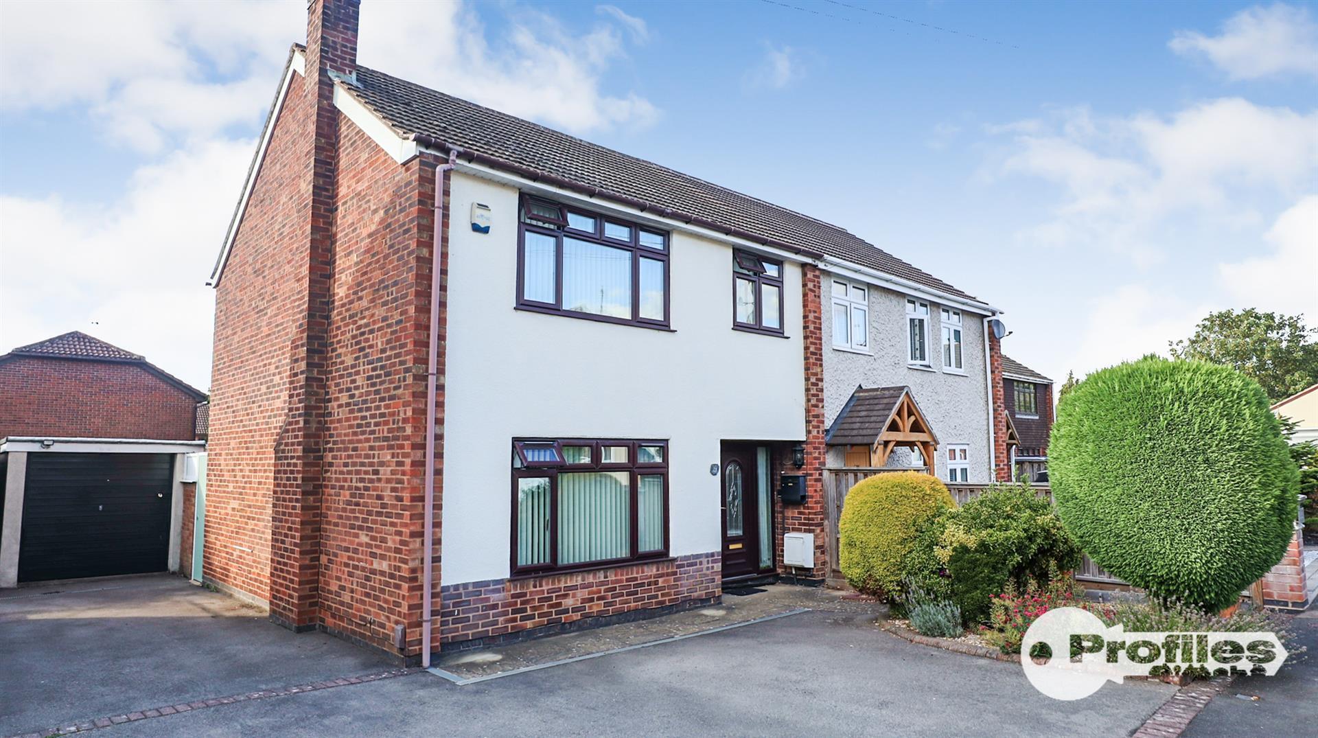 Myrtle Close, Barwell, Leicester Image 1