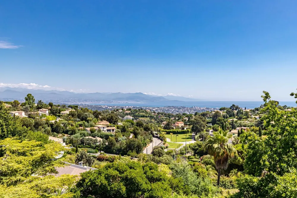 Cannes (Super Cannes), 06220, France