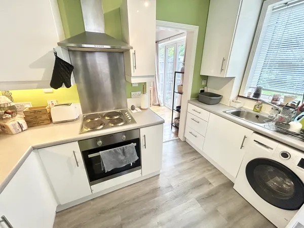 Cliftonville Drive, Swinton, M27