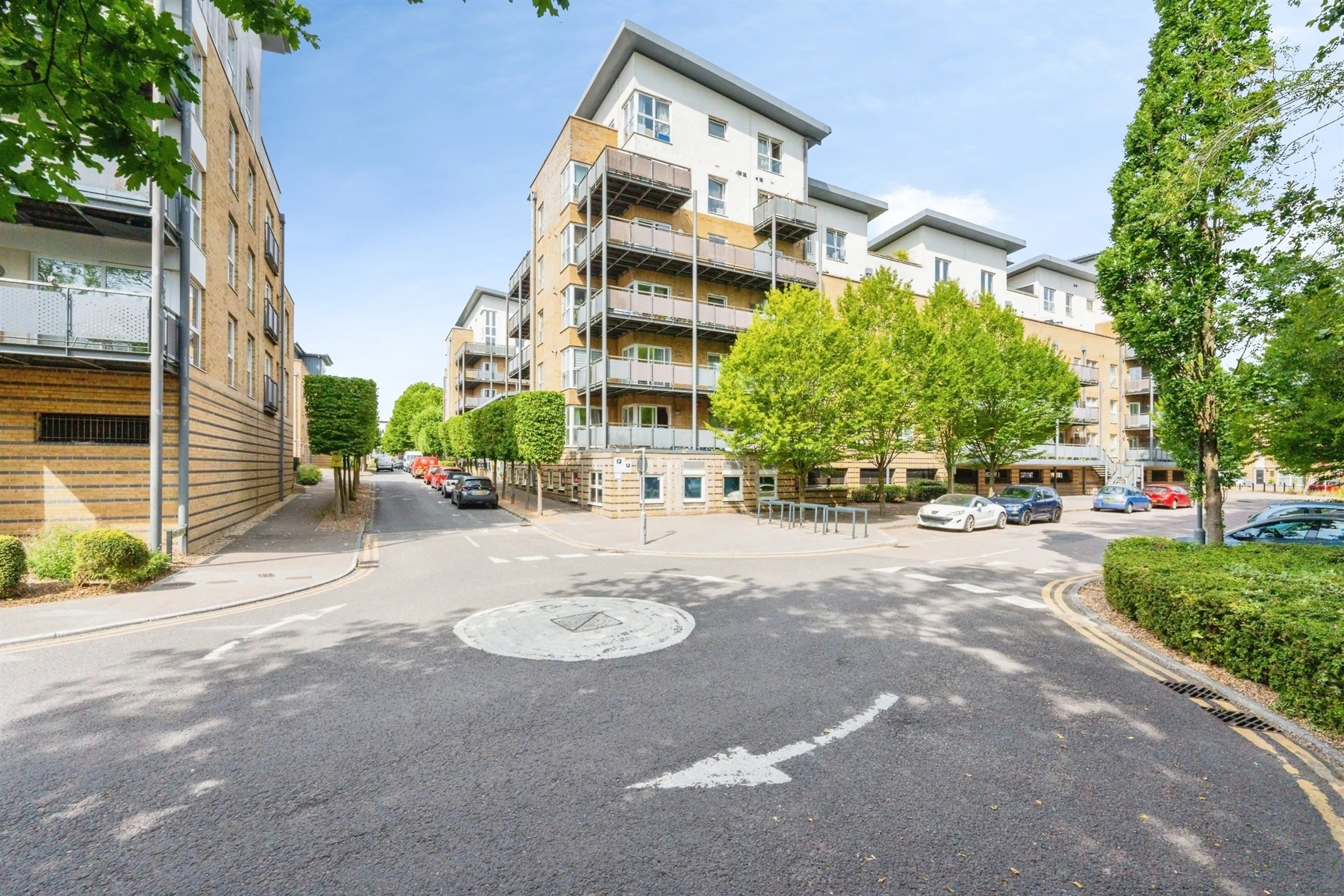 Property photo 0