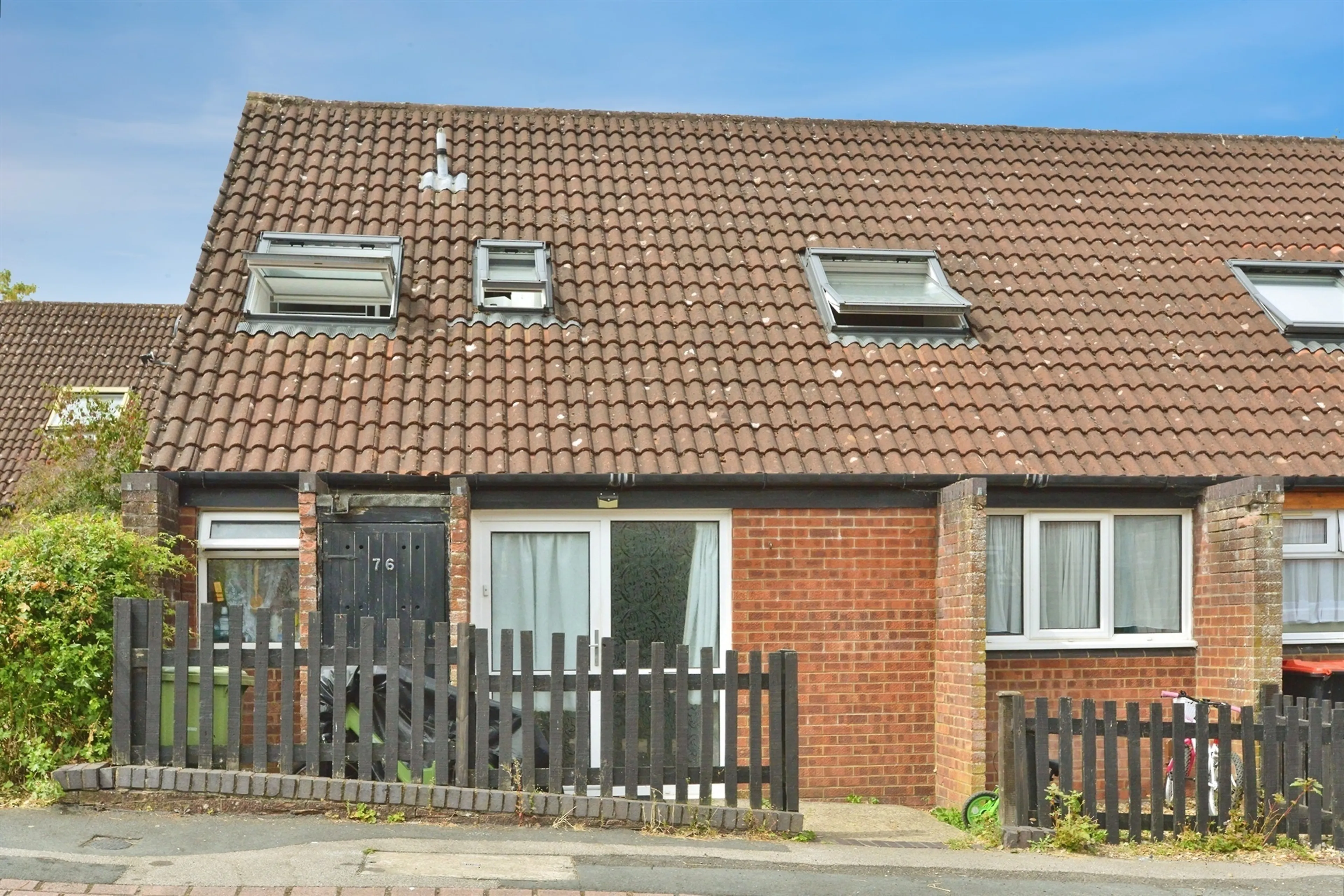 Property photo 0
