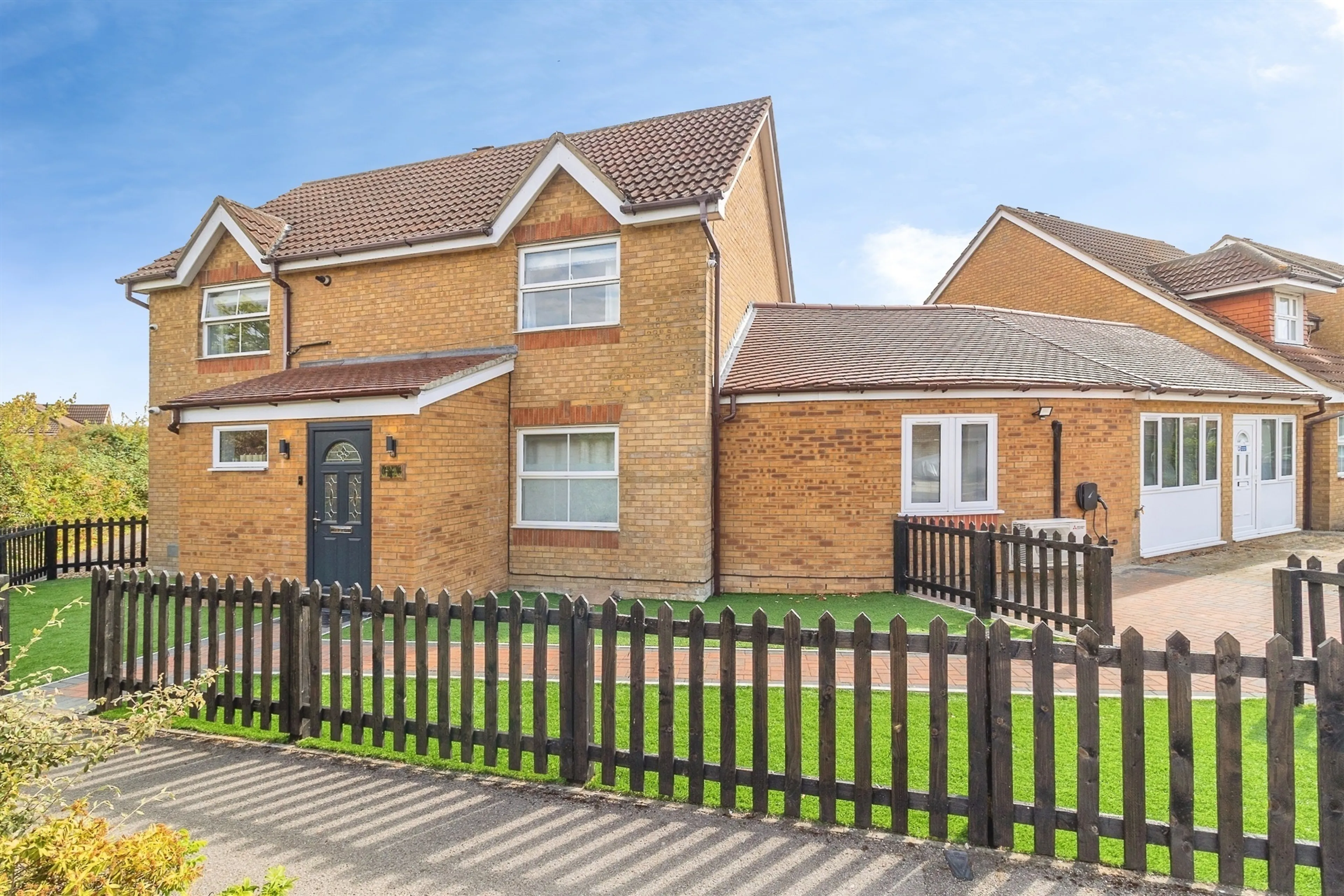 Property photo 0