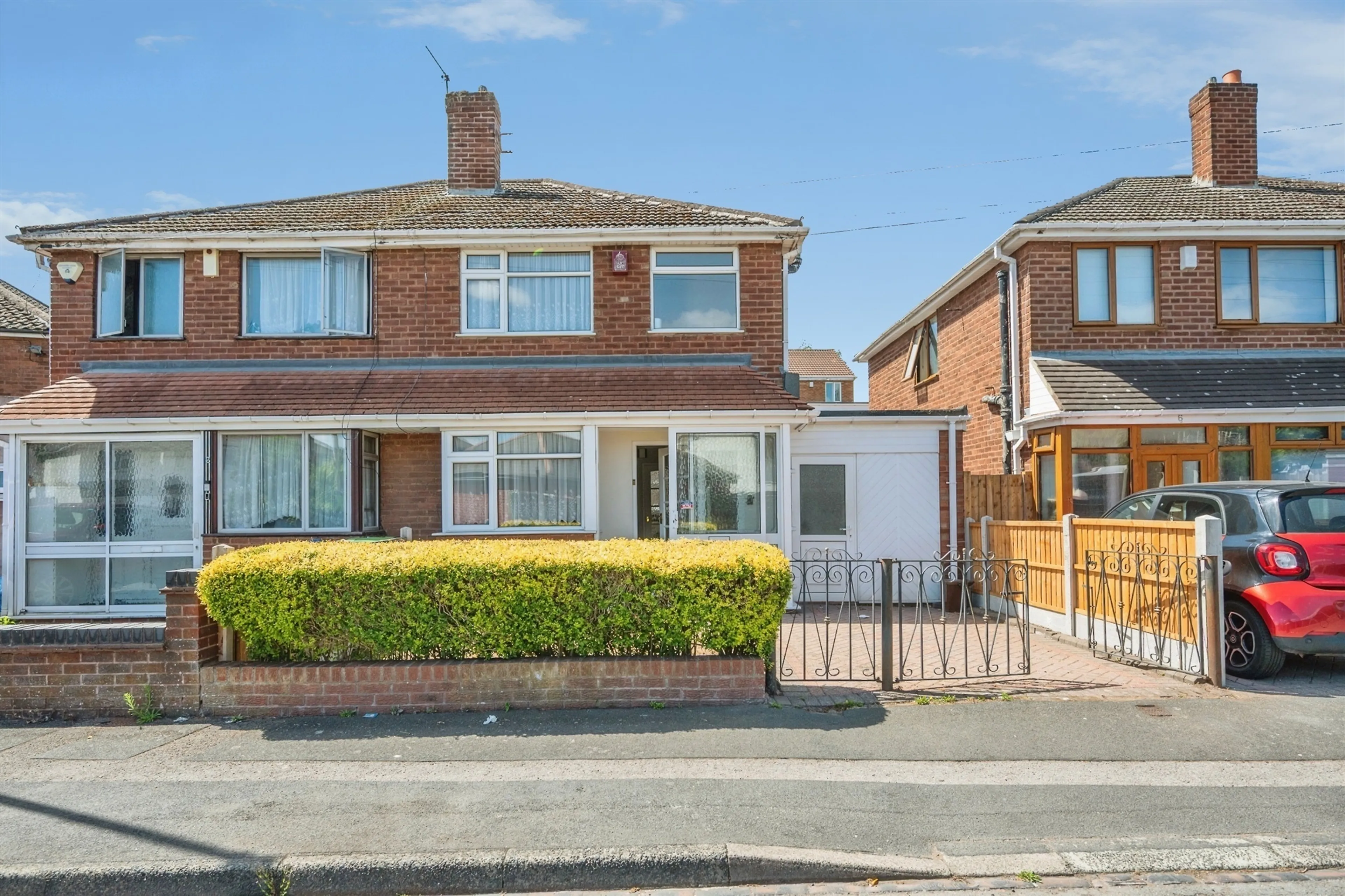 Property photo 0