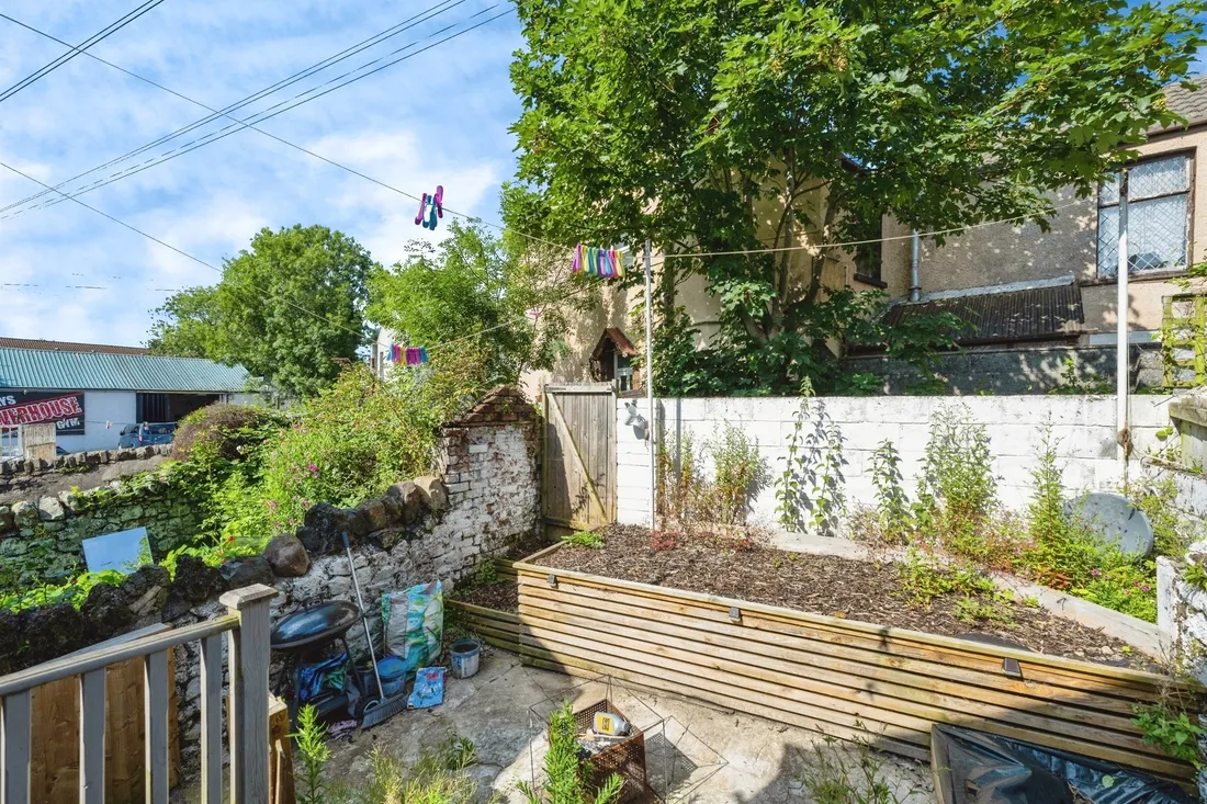 Property photo 11
