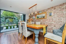 Brook Crescent, Hagley, STOURBRIDGE