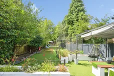 Brook Crescent, Hagley, STOURBRIDGE