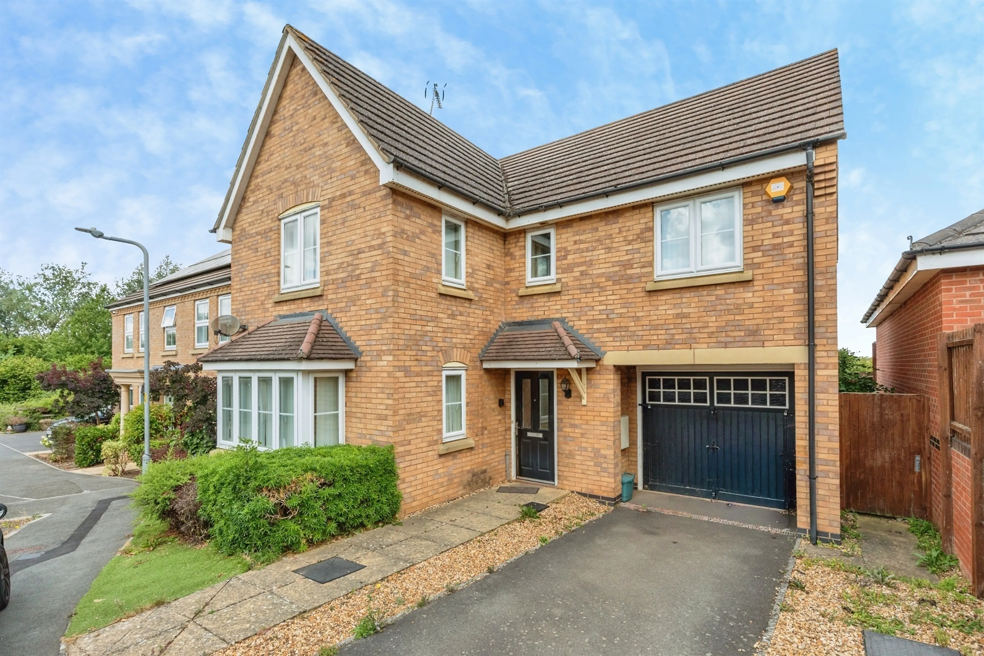 Property photo 0