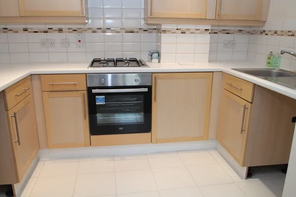 Aspen Vale , Whyteleafe , CR3