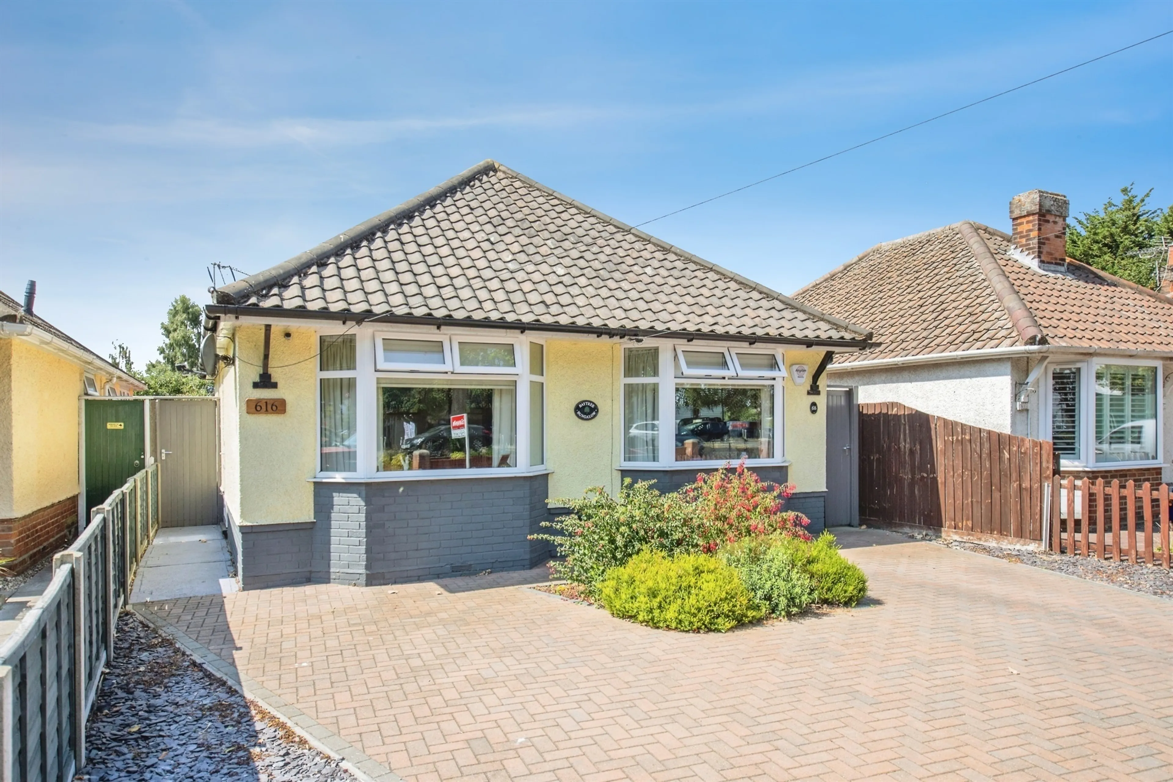 Property photo 0