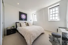 Wingate Square, London, SW4 photo 5