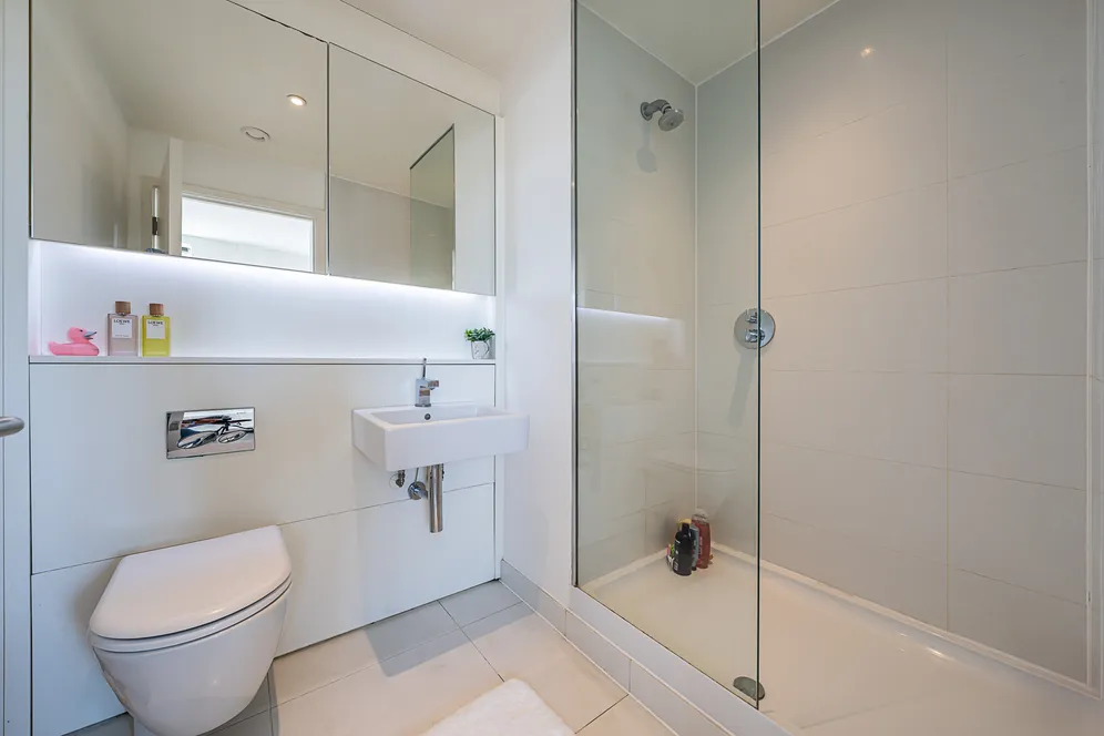 Wingate Square, London, SW4 photo 6