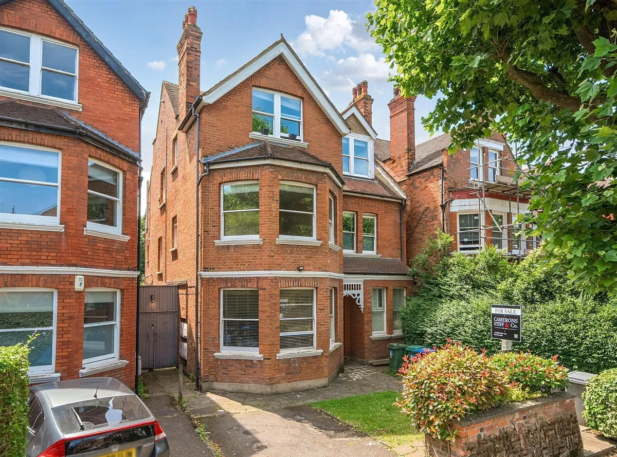 Dartmouth Road, London NW2