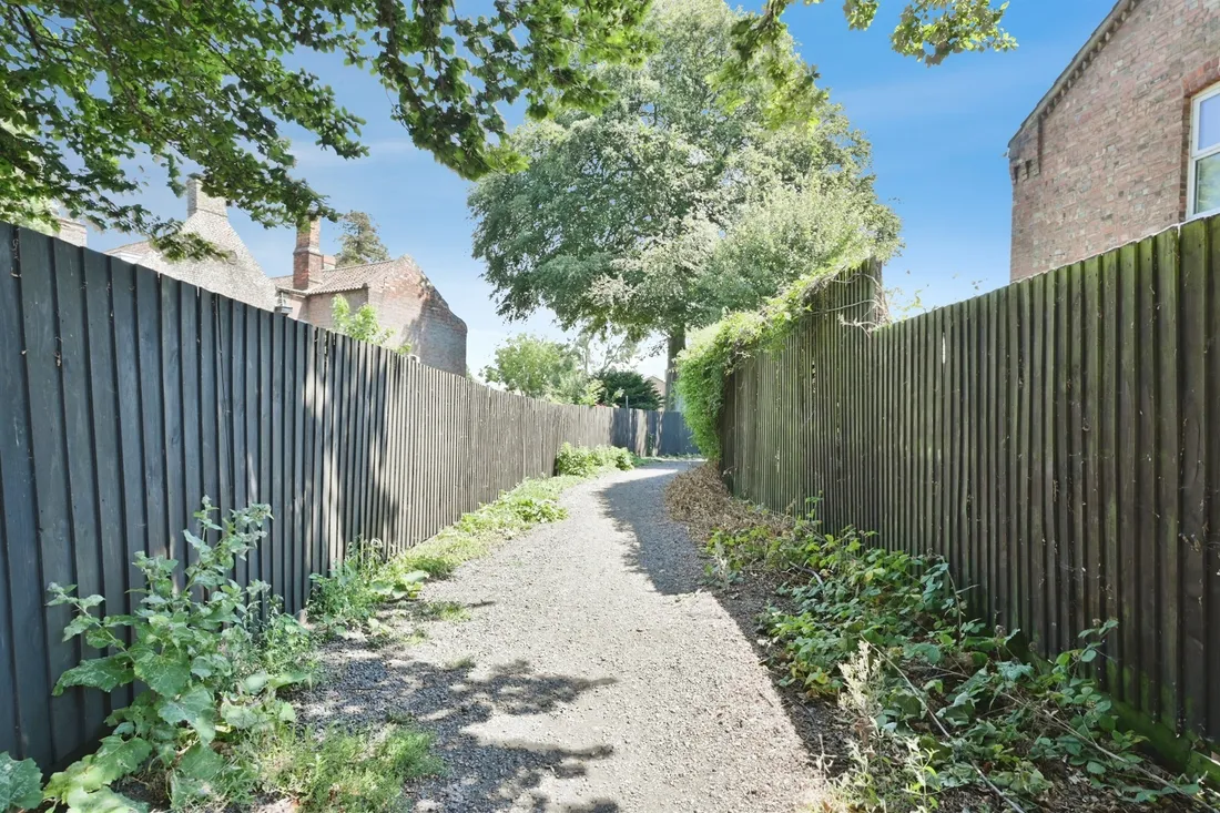 Property photo 20
