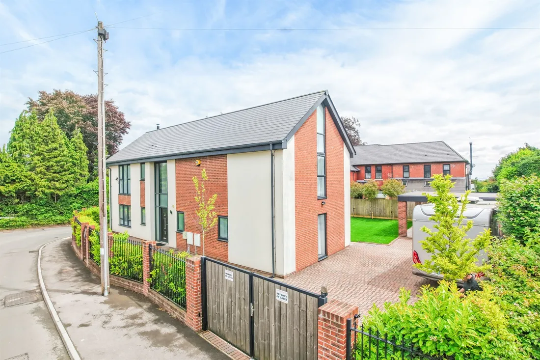 Property photo 31