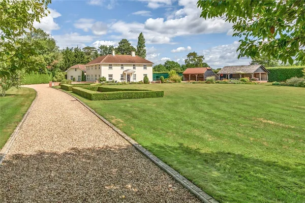 The Green, Rougham, IP30 photo 1