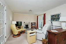 The Thatchings, Polegate