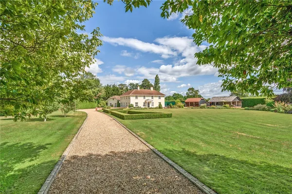 The Green, Rougham, IP30 photo 33
