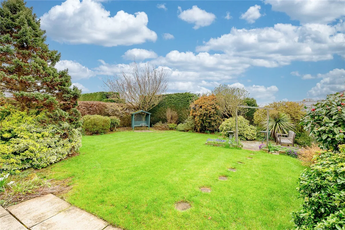 Walton Park, Pannal, Harrogate, HG3
